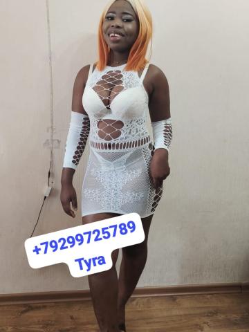 Лена Незабываемая фото 2